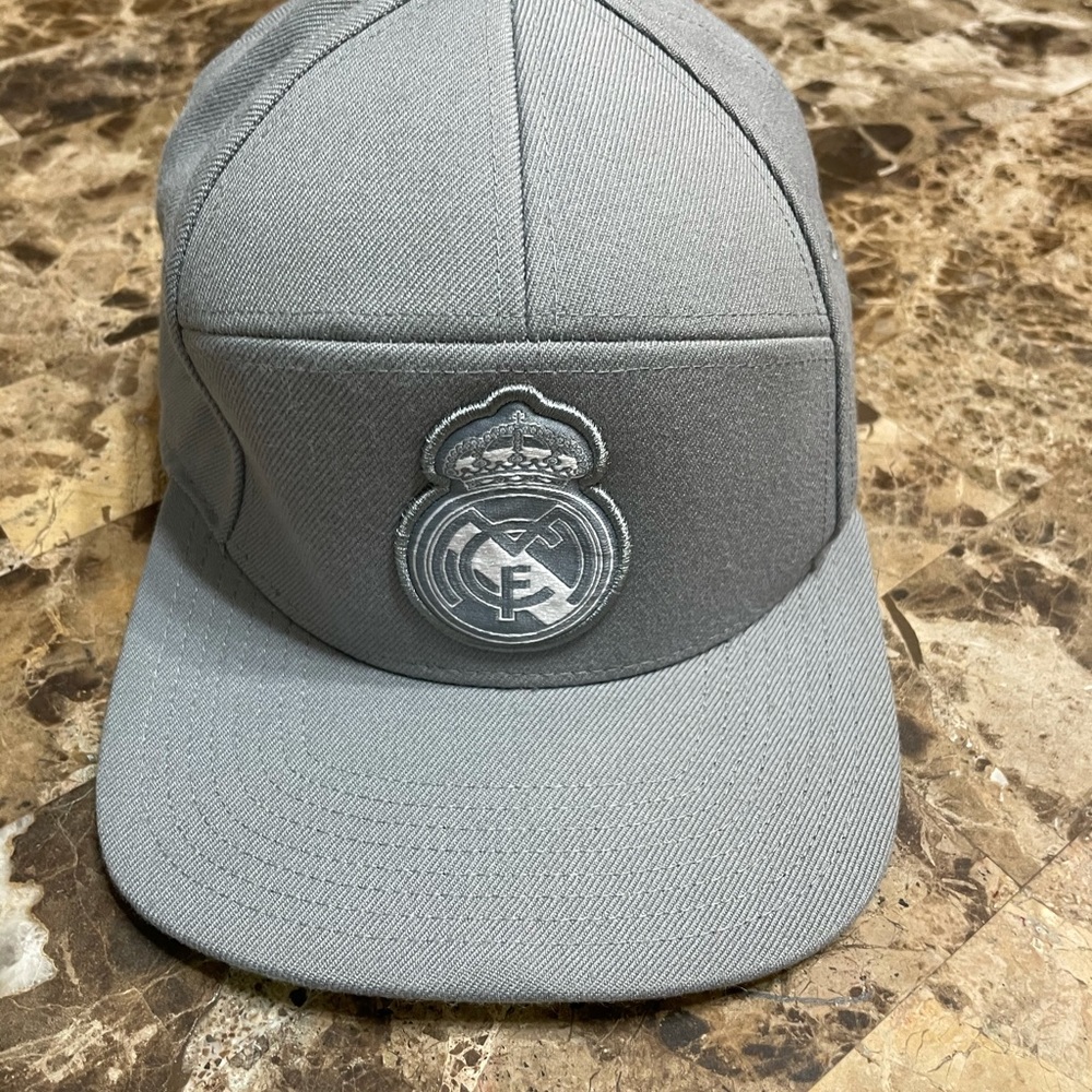 Real madrid Adidas hat